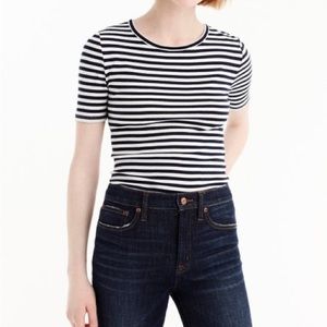 J. Crew Perfect Fit shirt in Navy stripe, short sleeve, size Large, slim fit